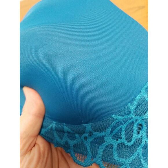 SET OF 2 36C Bras. 1-SO Aqua with lace wings. No underwire 1-no brand Navy space - Picture 6 of 11